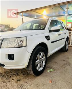 لاند روفر LR2